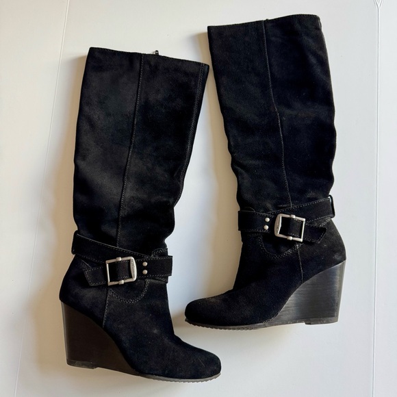 BCBGGeneration - faux suede round toe wedge tall boots size 7 - Picture 1 of 13